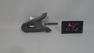 TENSOR CADENA DERECHA EJE RUEDA TRASERA
 KAWASAKI Z 800 E/FULL 2013-2016